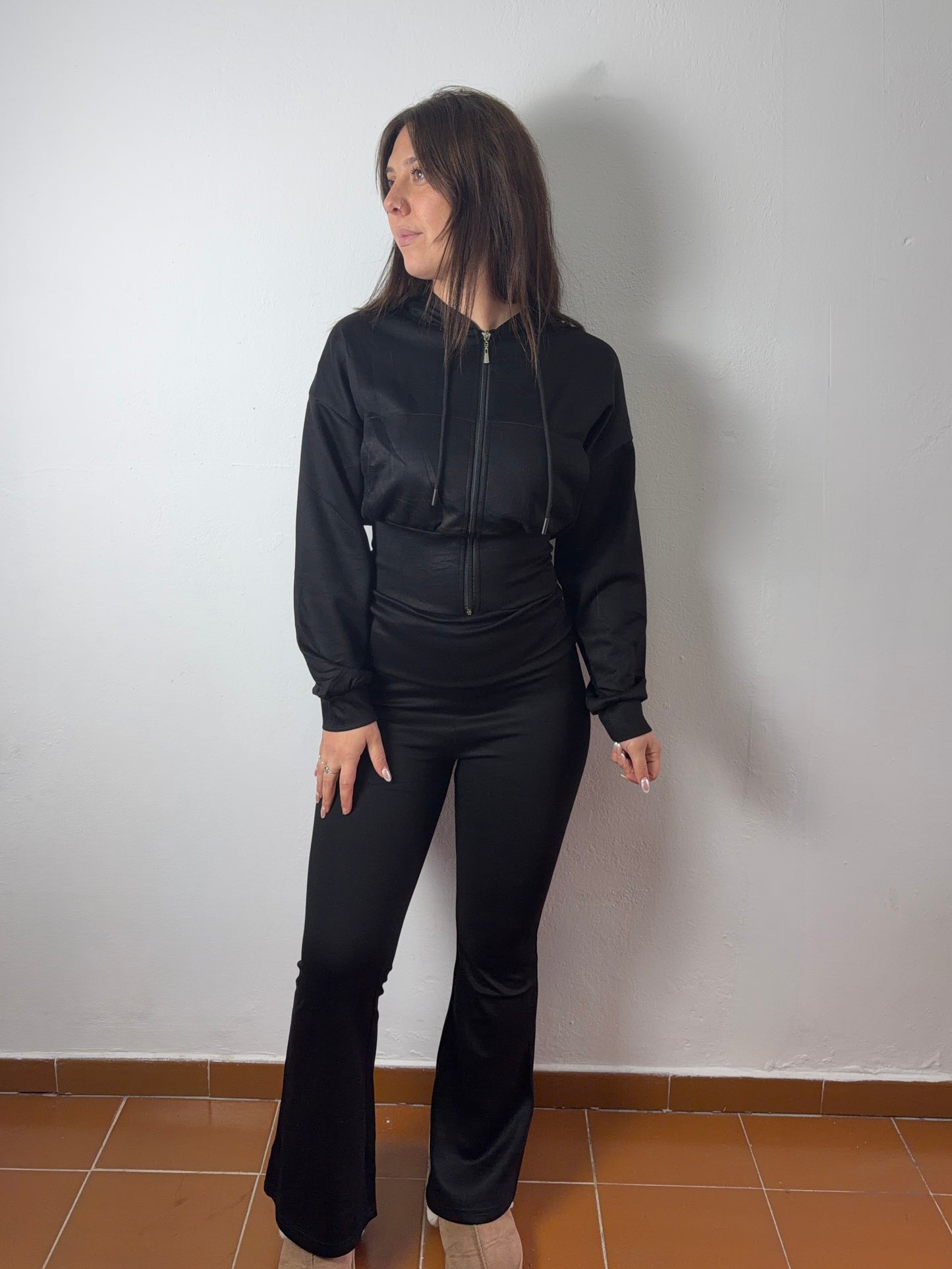 Conjunto Martina , Negro.