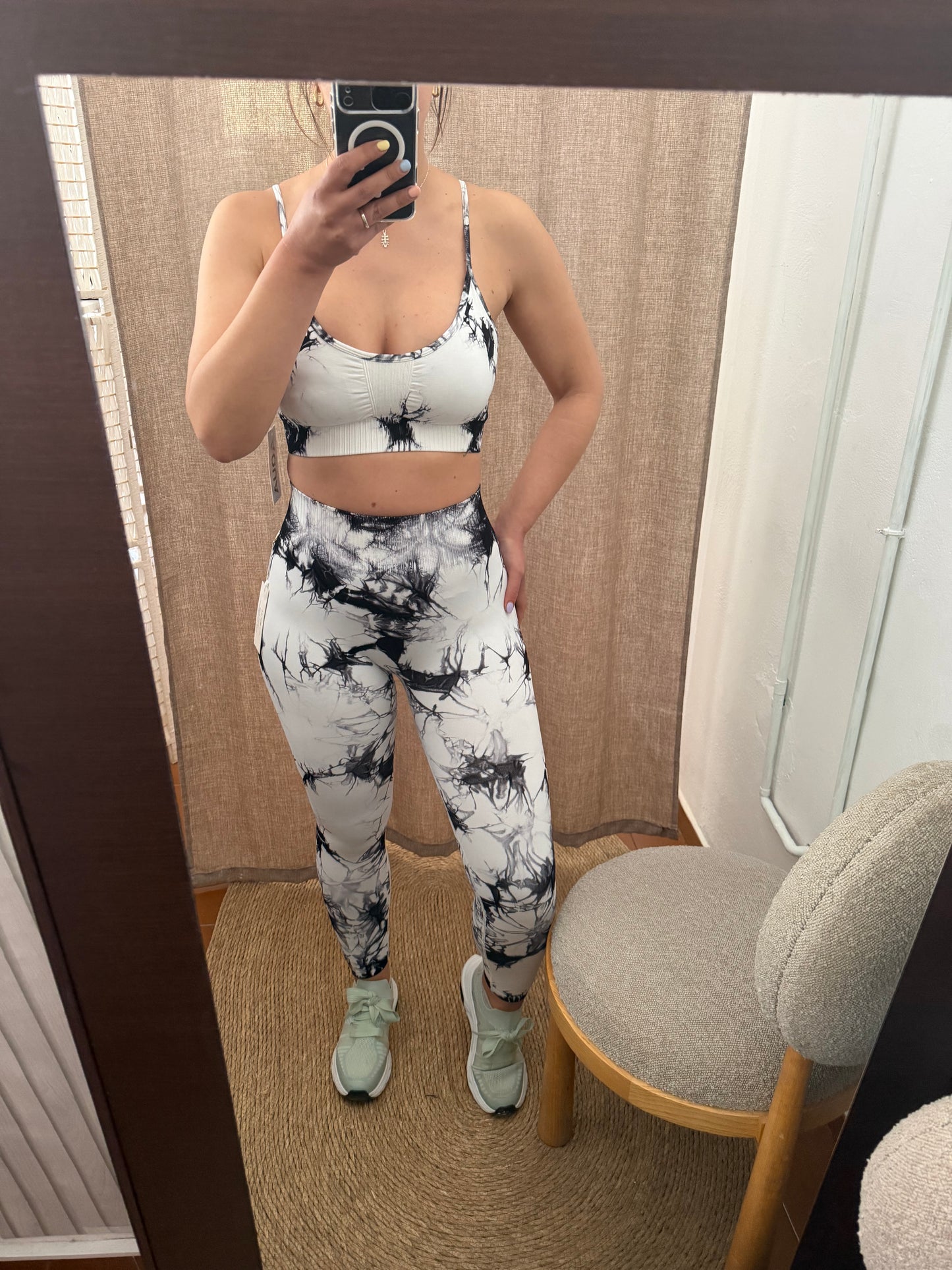 Conjunto deportivo Aqua