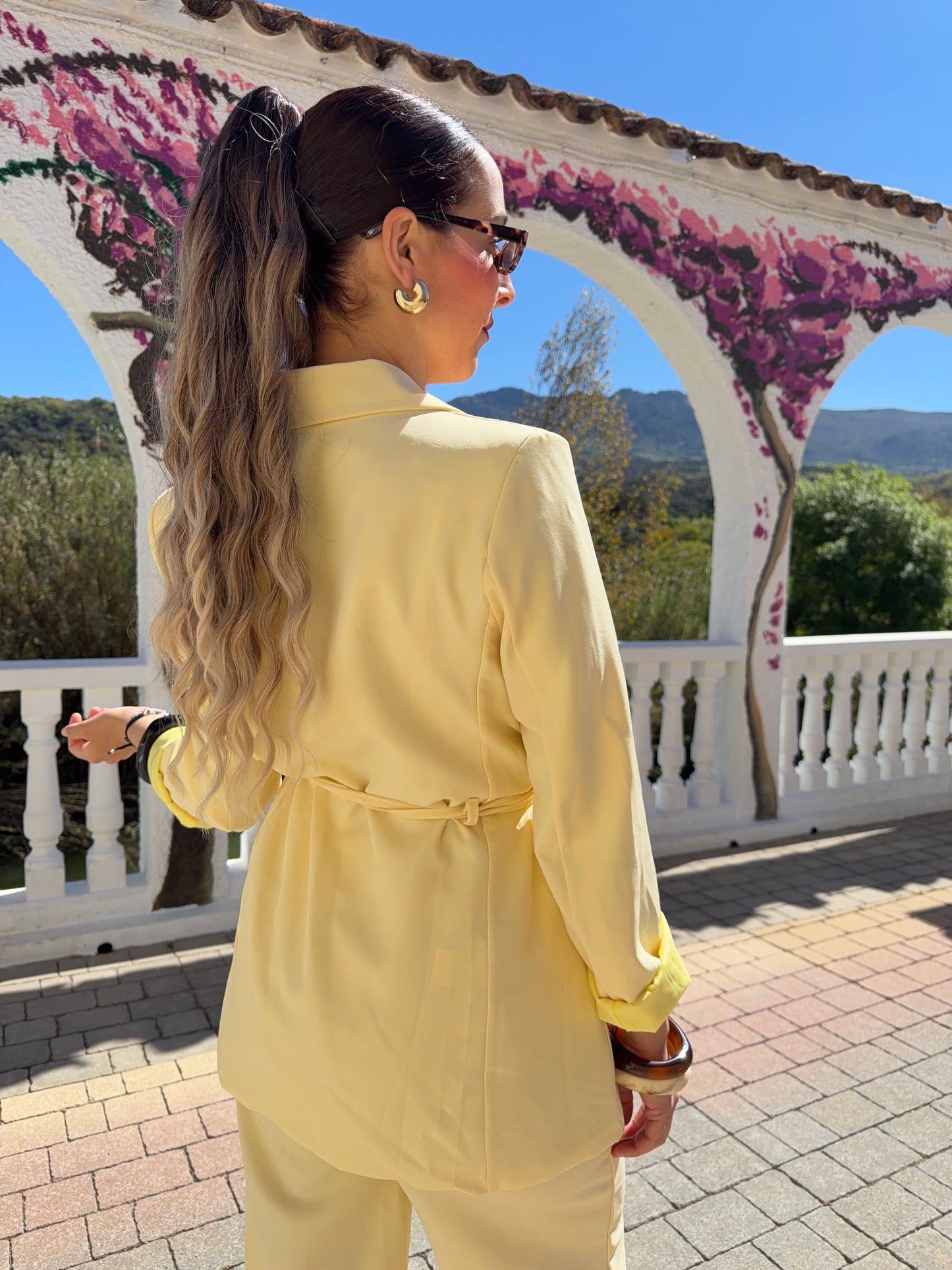 Traje “Luz de Primavera”