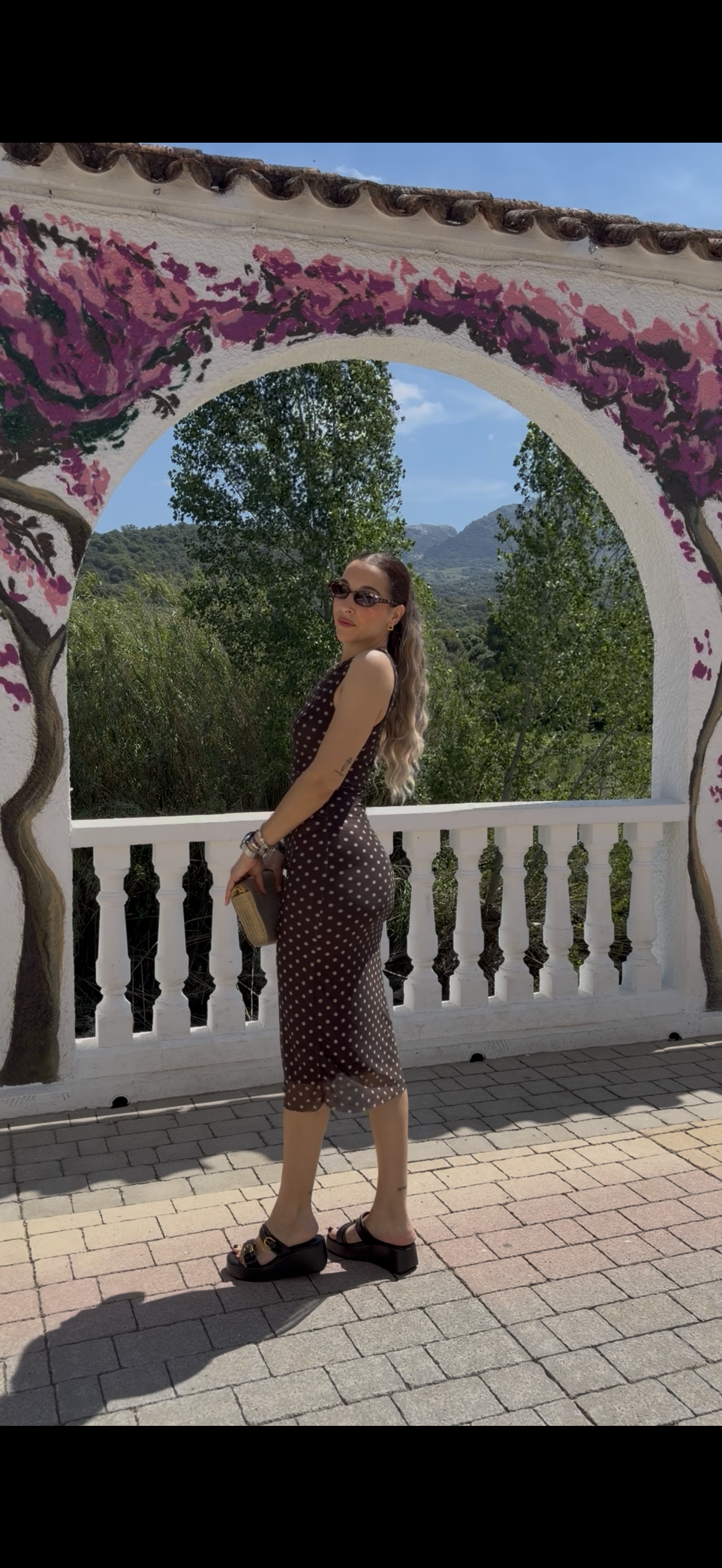 Vestido Midi Lunares